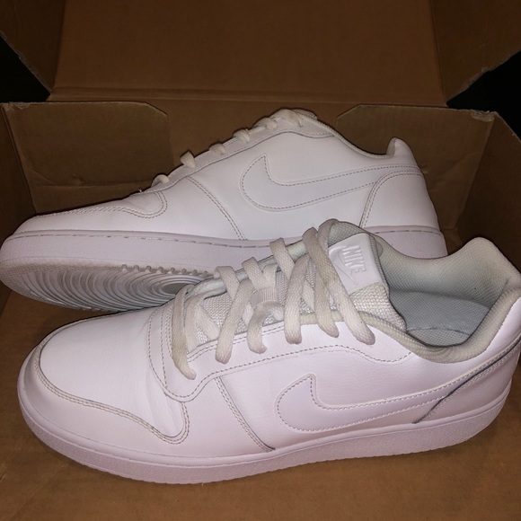 Nike Other - Nike shoes